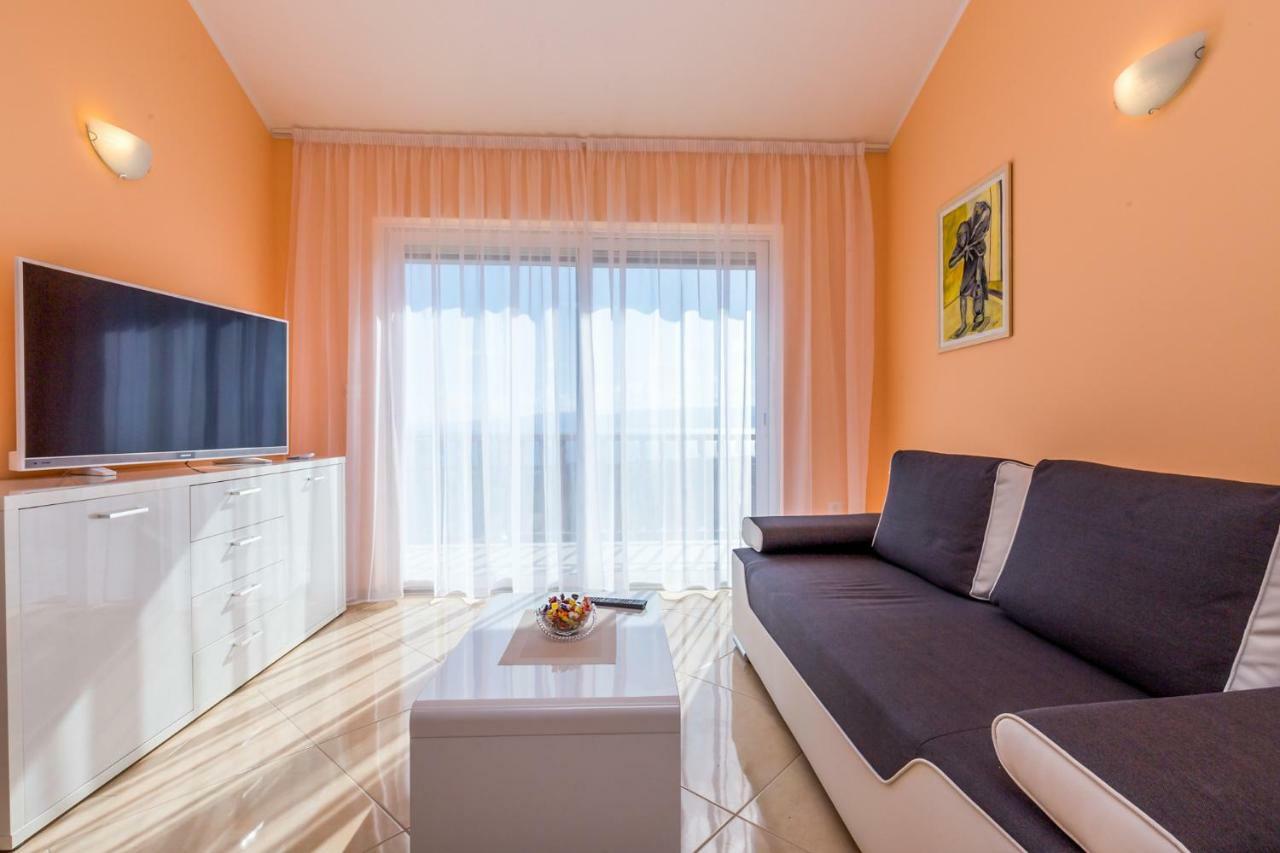 Luxury Apartments Kostrena With Pool Ngoại thất bức ảnh