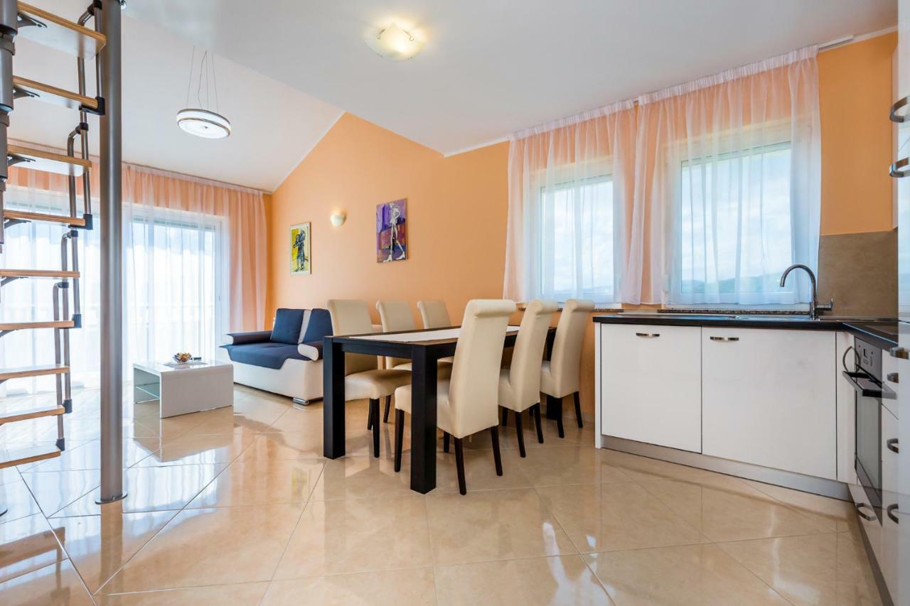 Luxury Apartments Kostrena With Pool Ngoại thất bức ảnh