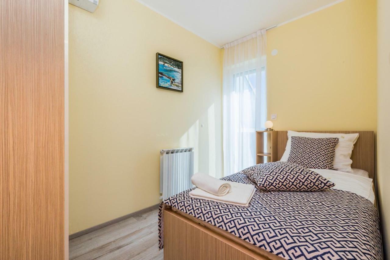 Luxury Apartments Kostrena With Pool Ngoại thất bức ảnh