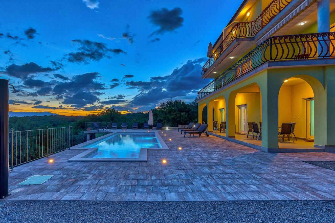 Luxury Apartments Kostrena With Pool Ngoại thất bức ảnh