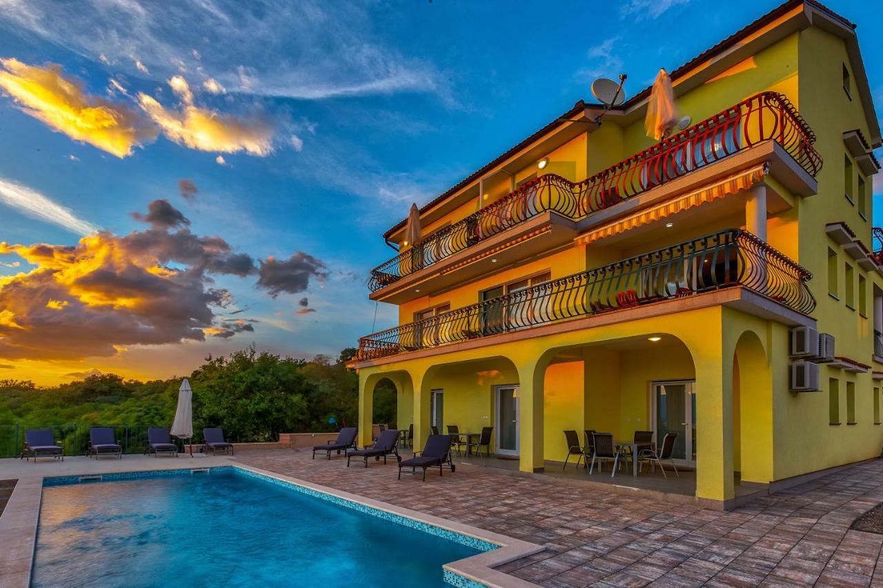 Luxury Apartments Kostrena With Pool Ngoại thất bức ảnh