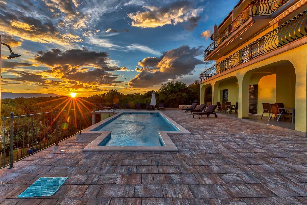 Luxury Apartments Kostrena With Pool Ngoại thất bức ảnh